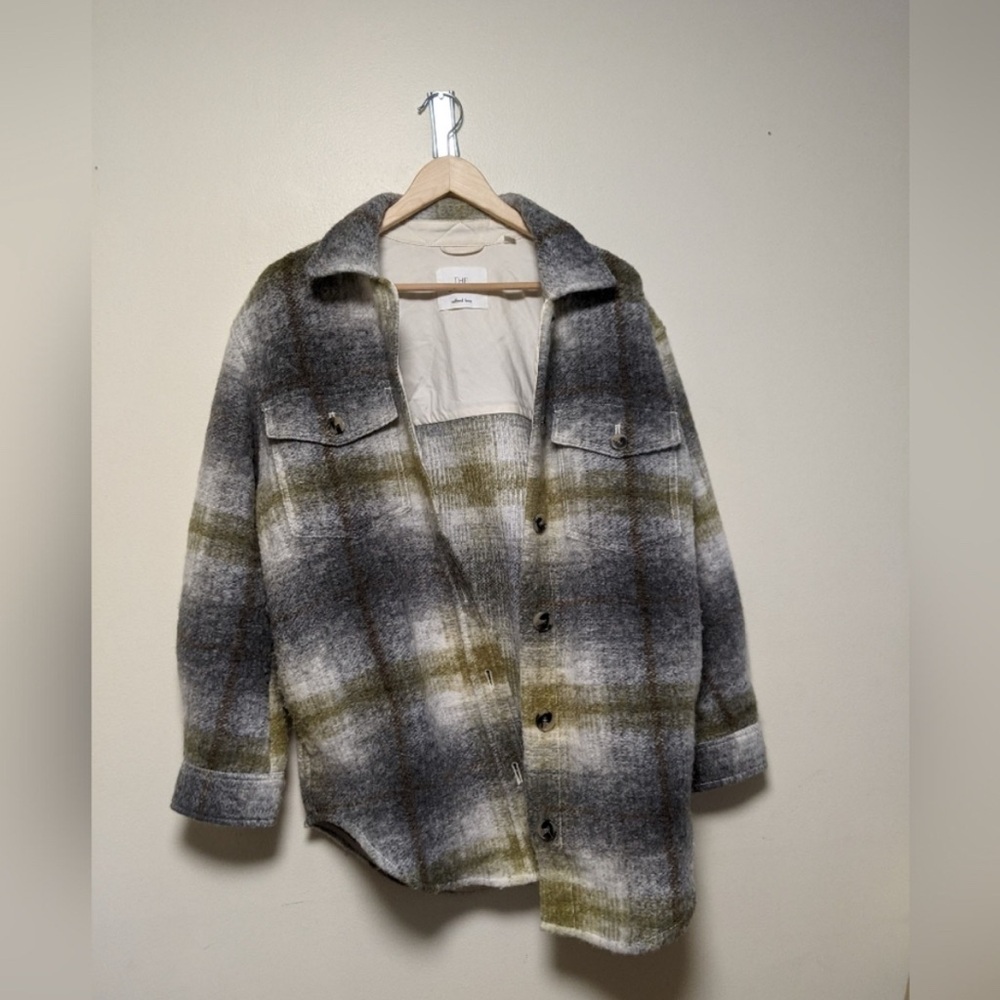 [SOLD] Wilfred Free The Ganna Shirt Jacket – Size M, Wool Blend, Plaid Shacket